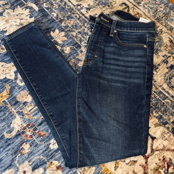 Lucky Brand Denim - NWT $128 LUCKY BRAND WMN high rise skinny 6/28 Bridgette jeans pants